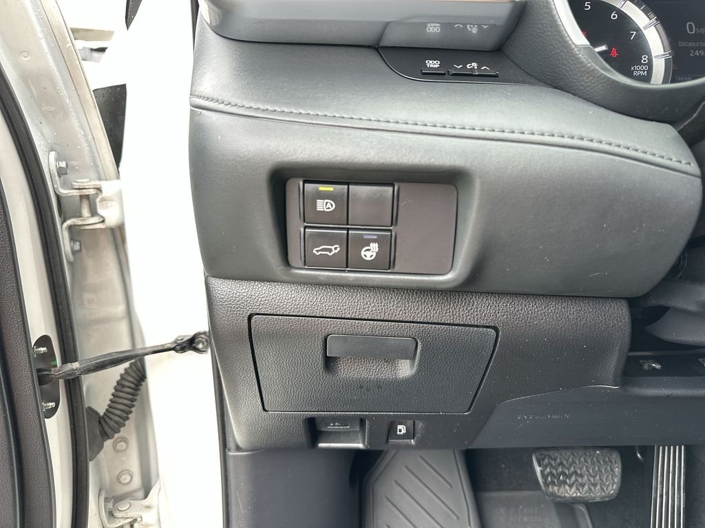 Used 2020 White Toyota Limited image 18