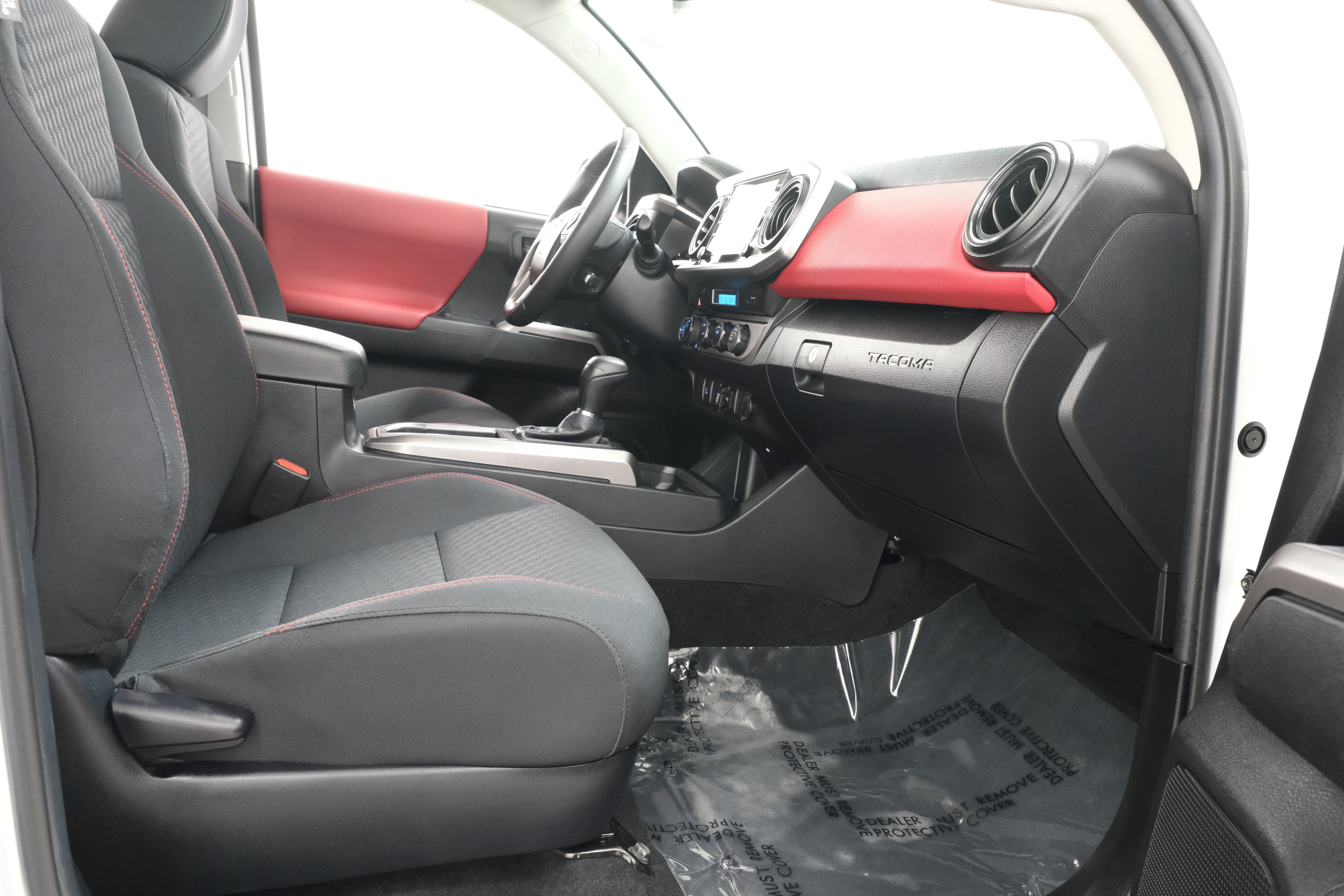 2023 Toyota Tacoma SR5 - Photo 39