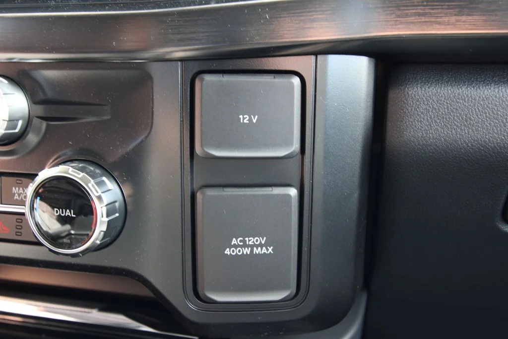 New 2026 Agate Black Metallic Ford F-350® Lariat® image 71