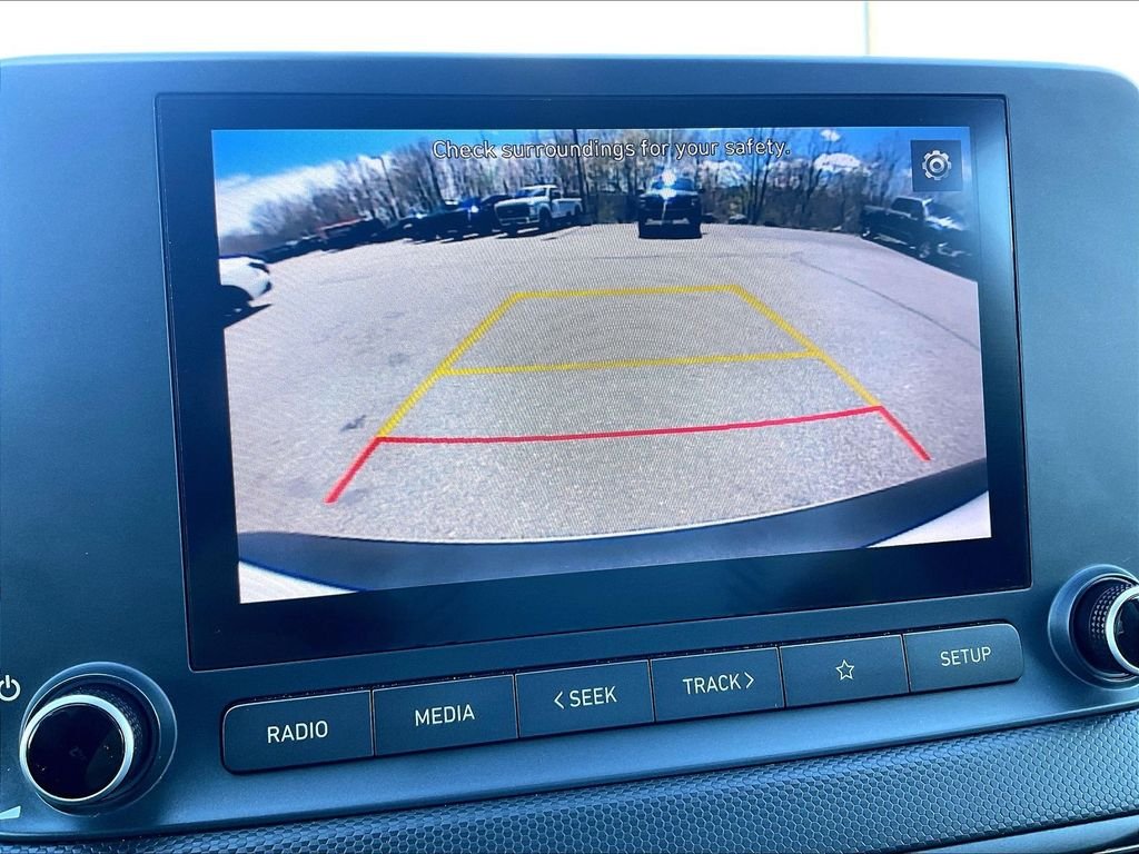 Used 2023 Lunar White Hyundai SEL image 17