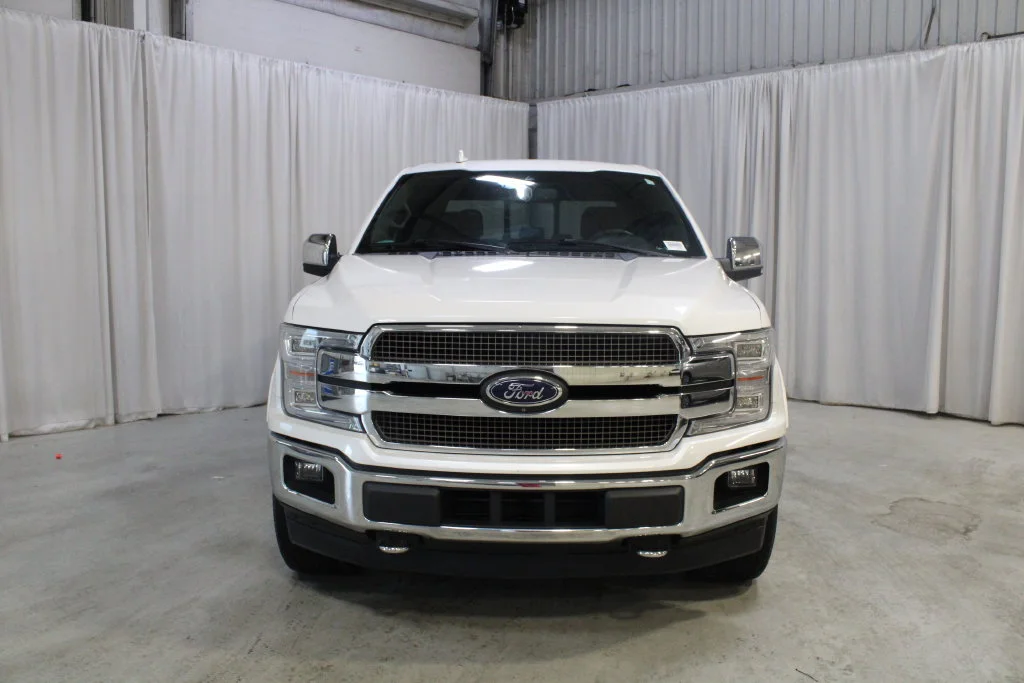 Used 2018 White Ford King Ranch image 37
