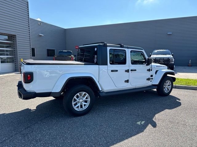 Used 2023 Bright White Clearcoat Jeep Sport S image 7
