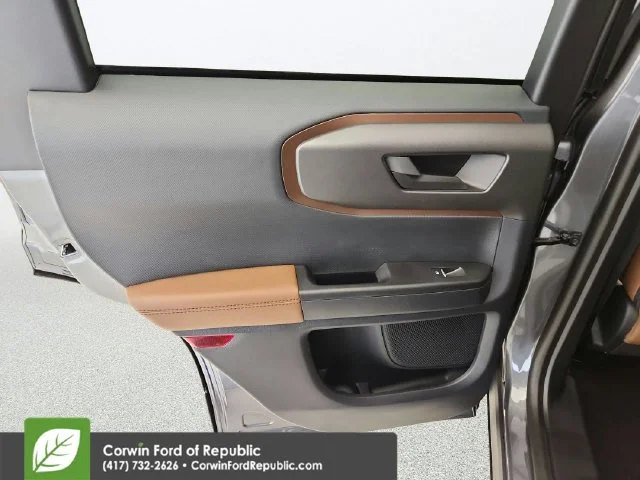 New 2026 Carbonized Gray Metallic Ford Outer Banks® image 27