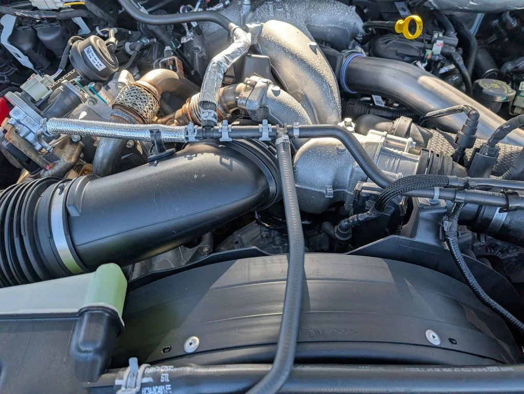 New 2026 Oxford White Ford F-550® XL image 32