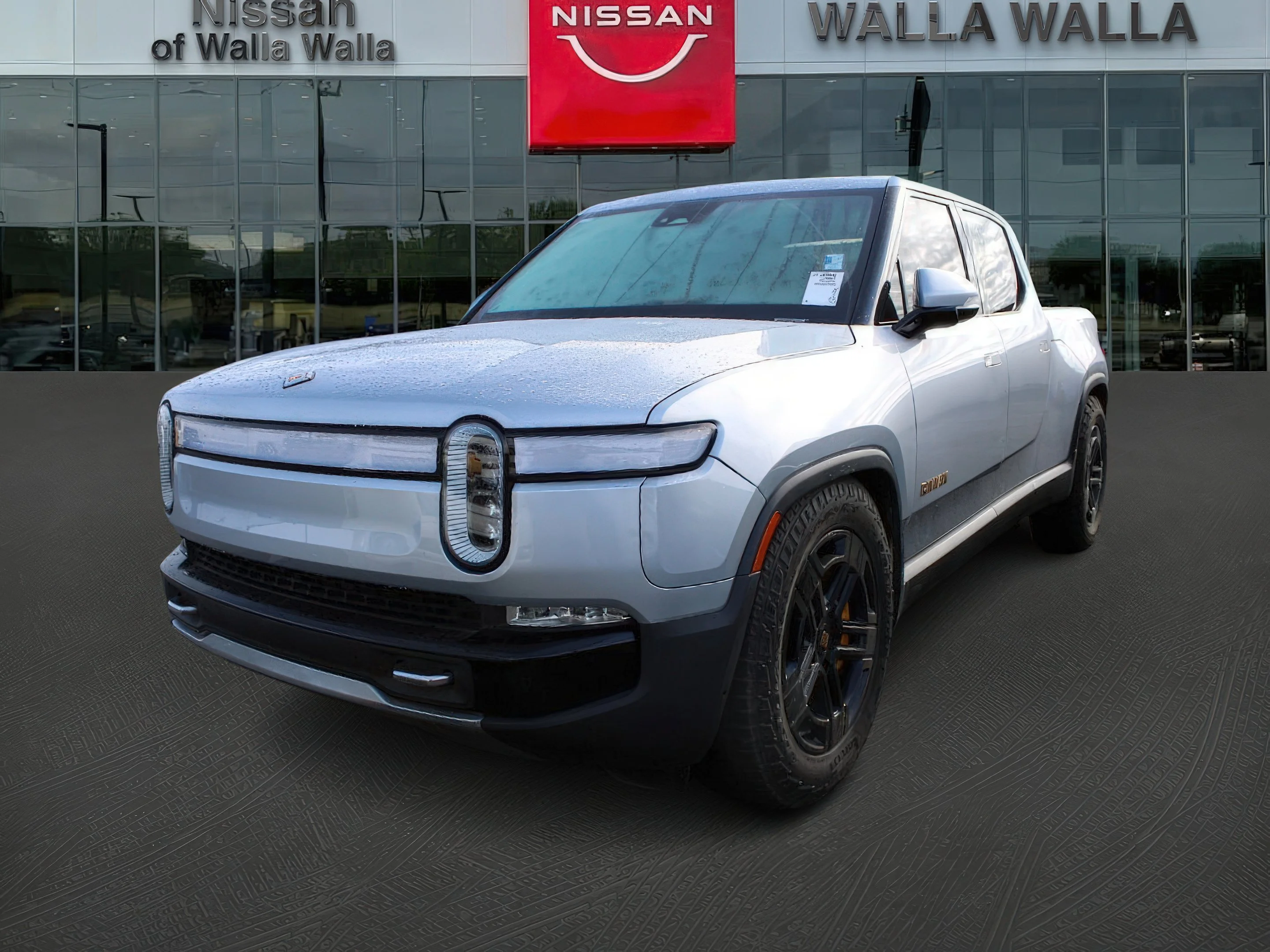 2023 Rivian R1T Adventure - Photo 3