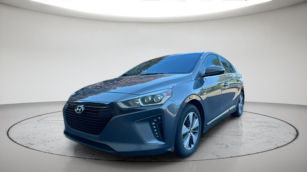 Used 2018 Summit Gray Hyundai Limited image 7