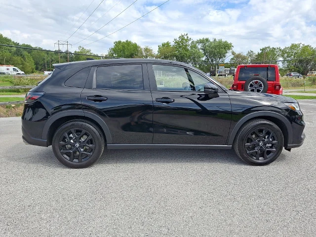 Used 2025 Black Honda Sport image 9