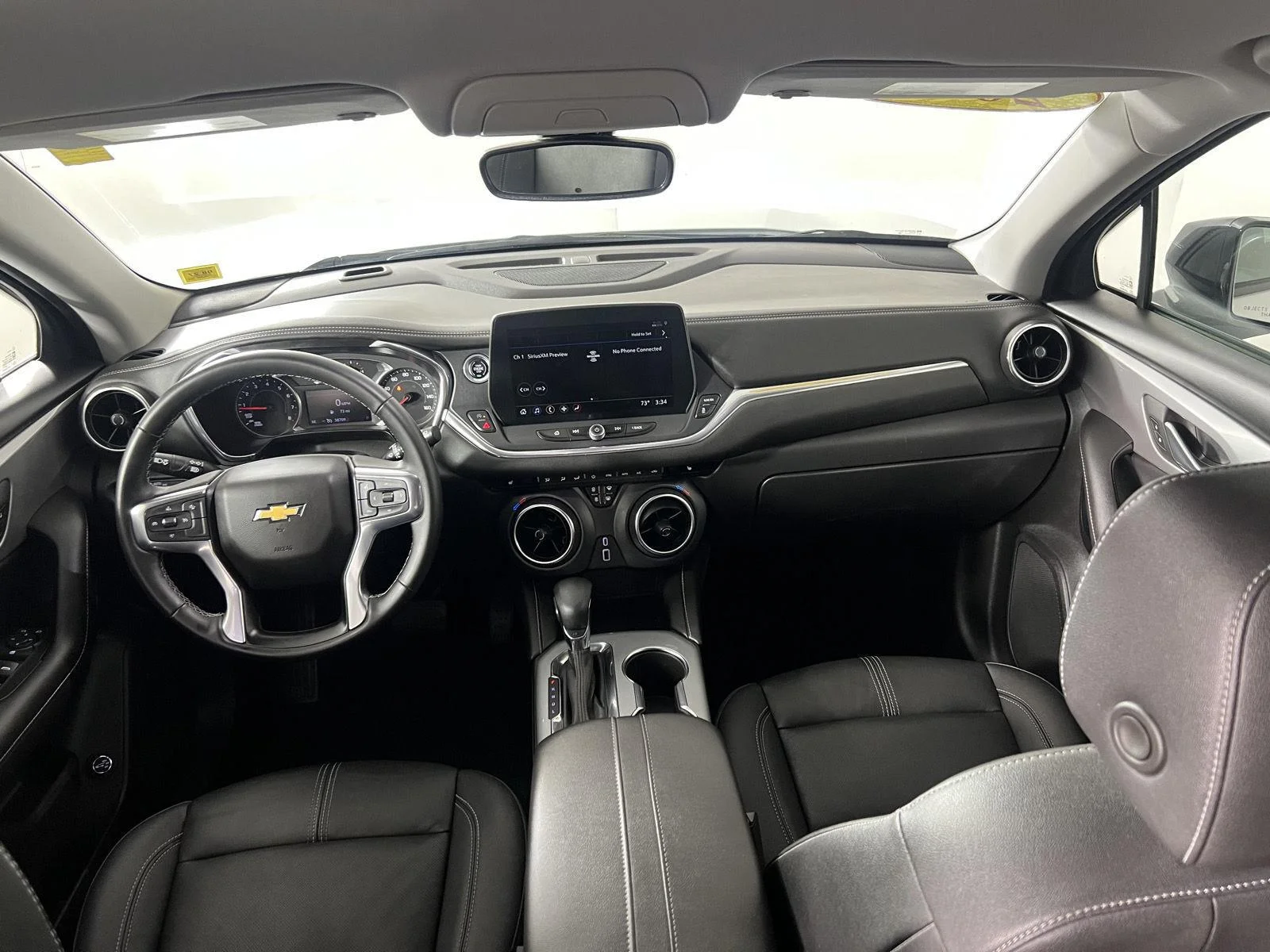 Used 2024 Summit White Chevrolet 3LT image 21