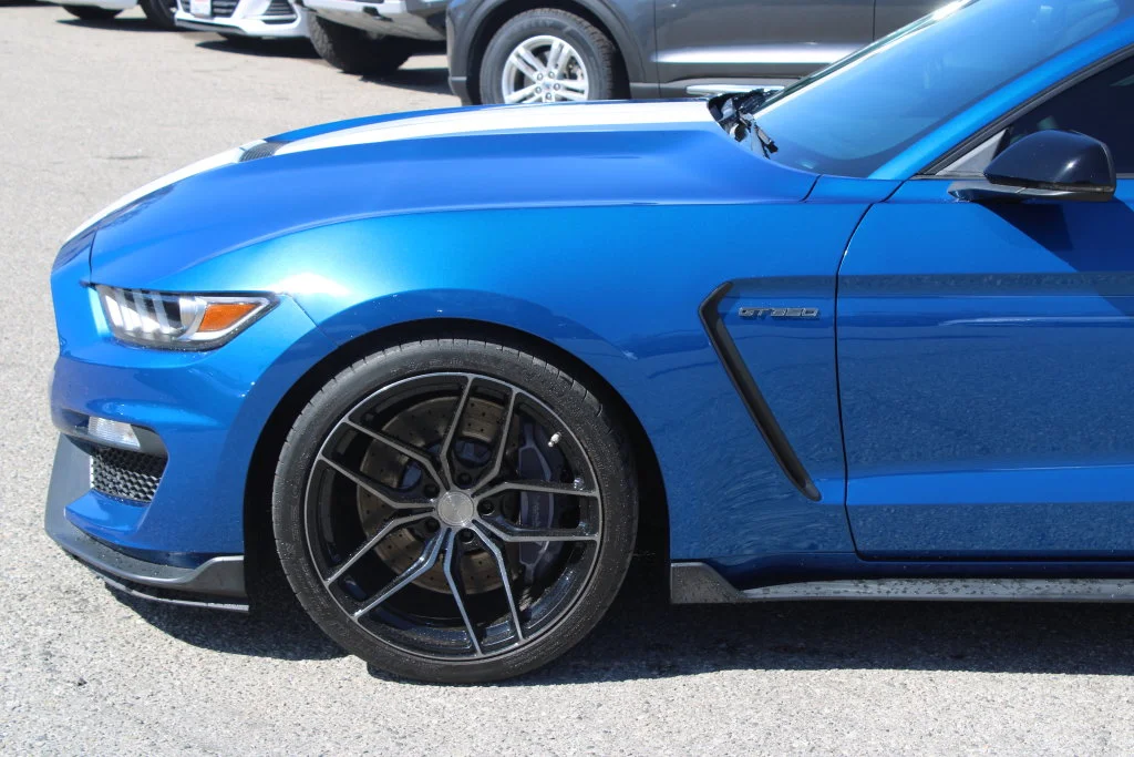 Used 2017 Blue Ford Shelby GT350 image 7