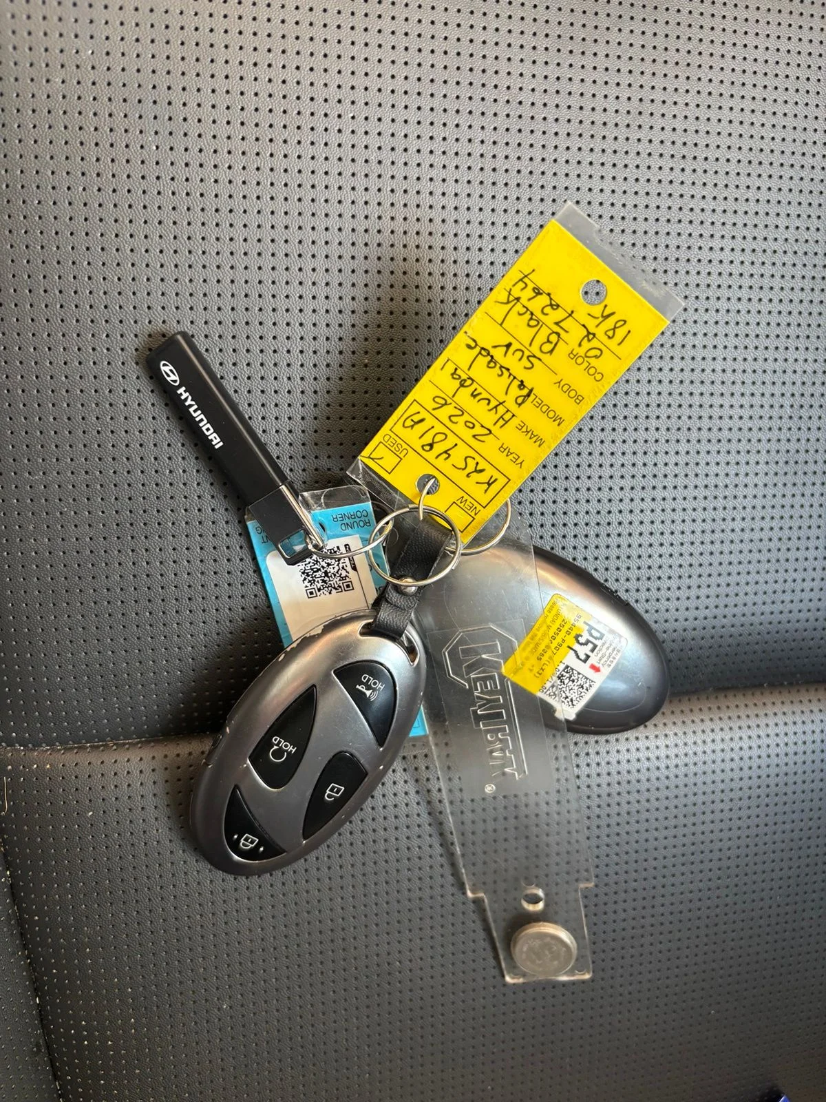 Used 2026 Black Hyundai SEL Convenience image 12
