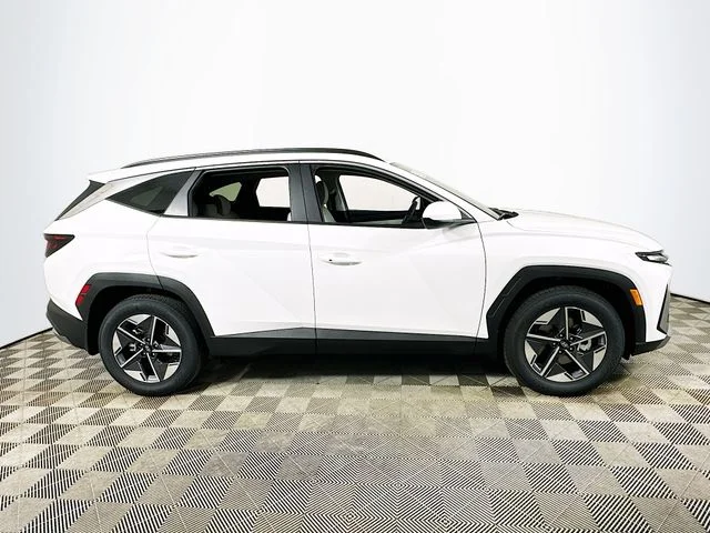 New 2026 Hyundai TUCSON SEL