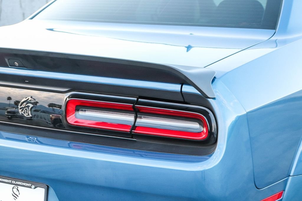 Used 2020 Frostbite Dodge SRT Hellcat Redeye Widebody image 10