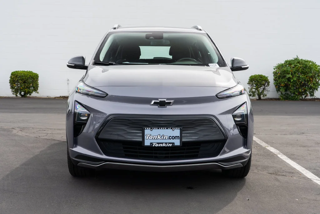 Used 2023 Chevrolet Bolt EUV LT with VIN 1G1FY6S05P4151074 for sale in Hillsboro, OR
