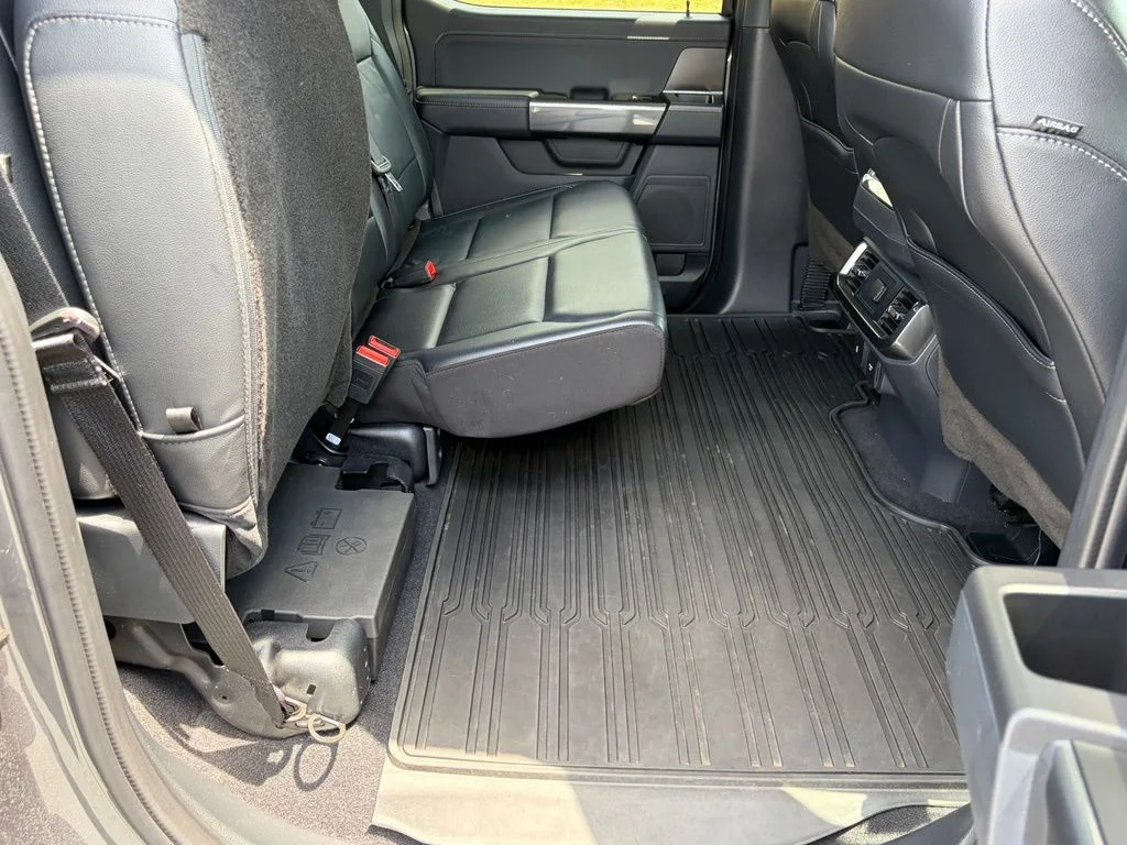 Certified Used 2023 Gray Metallic Ford XLT image 18