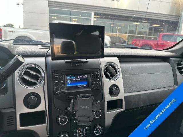 Used 2013 Tuxedo Black Metallic Ford XLT image 11