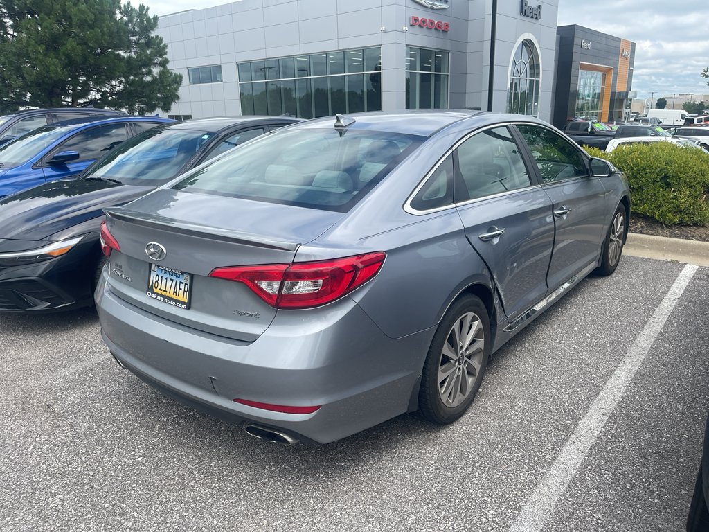 Used 2015 Shale Gray Metallic Hyundai 2.4L Sport image 5