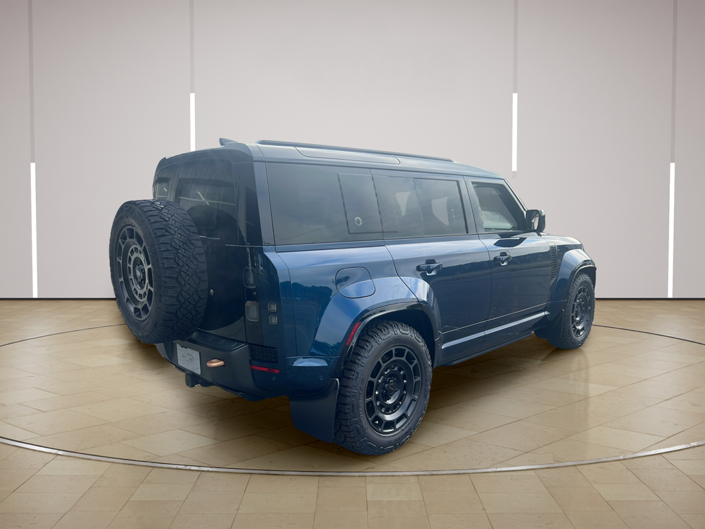 New 2026 Blue Land Rover  OCTA image 7