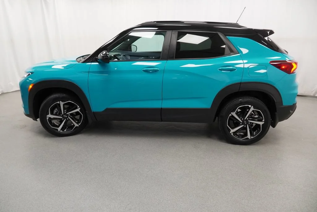 Certified Used 2022 OASIS BLUE Chevrolet RS image 36
