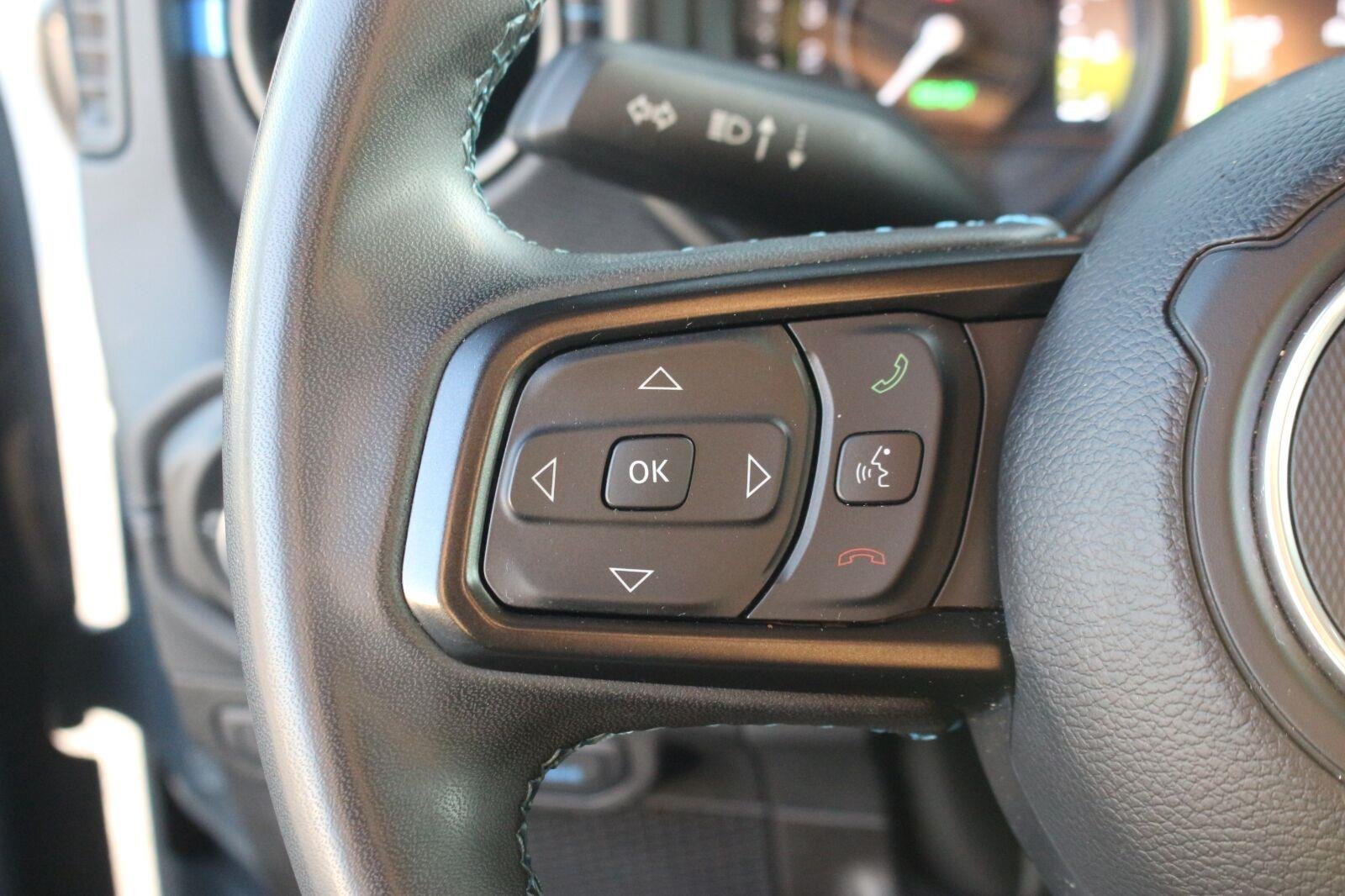 Used 2024 Grey Jeep Rubicon image 21
