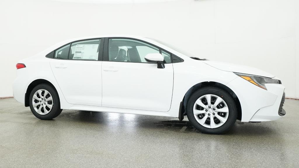 New 2026 Ice Cap Toyota LE image 41