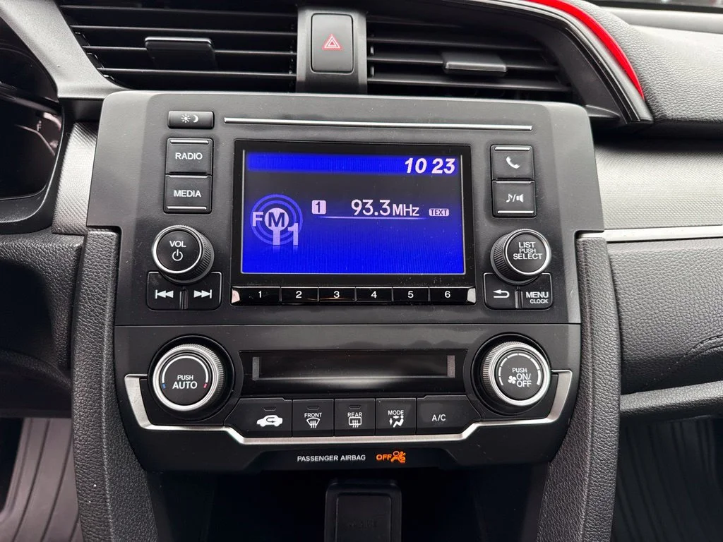 Used 2018 Modern Steel Metallic Honda LX image 35