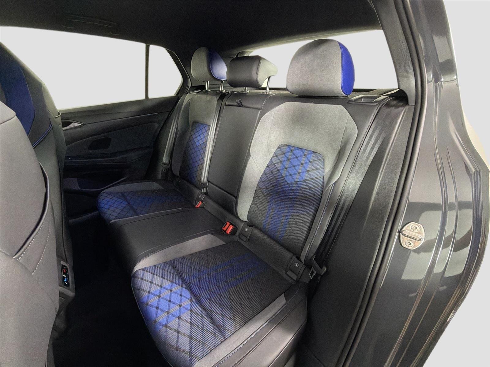 New 2026 graphite gray Volkswagen 2.0T DSG image 23