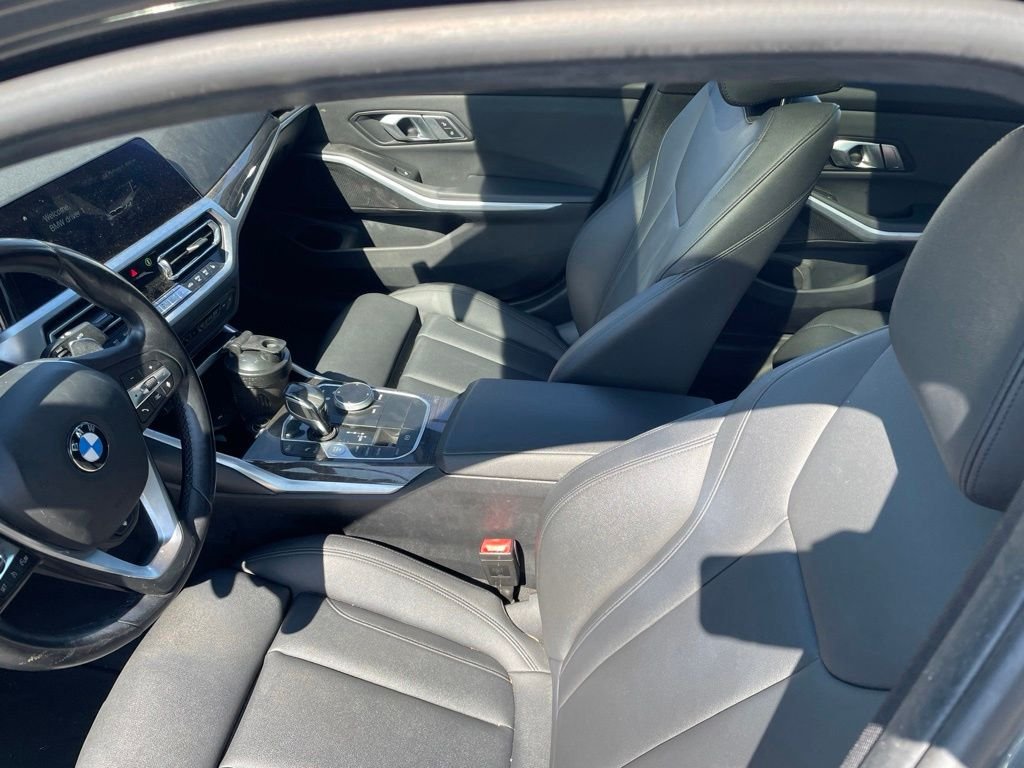Used 2020 Mineral Gray Metallic BMW 330i xDrive image 1