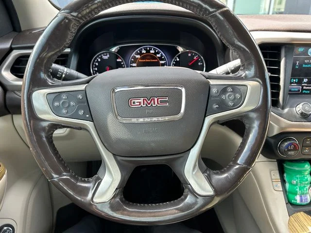 Used 2018 White GMC Denali image 27