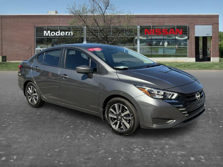 Used 2025 Gun Metallic Nissan SV image 5