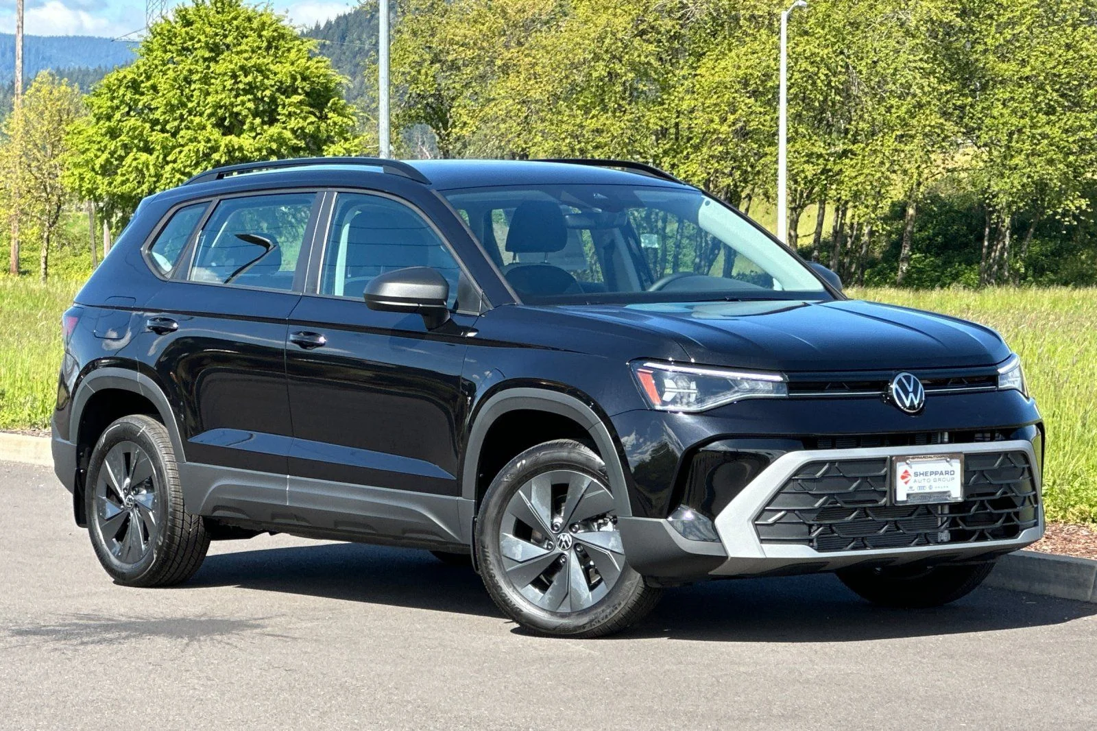 2026 Volkswagen Taos 1.5T S's photo