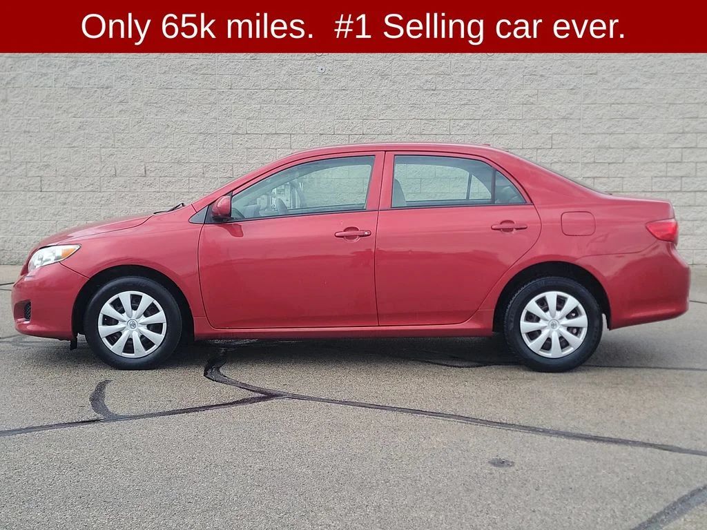 Used 2009  Toyota LE image 11