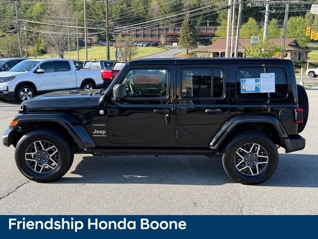 Used 2024 Black Jeep Sahara image 9