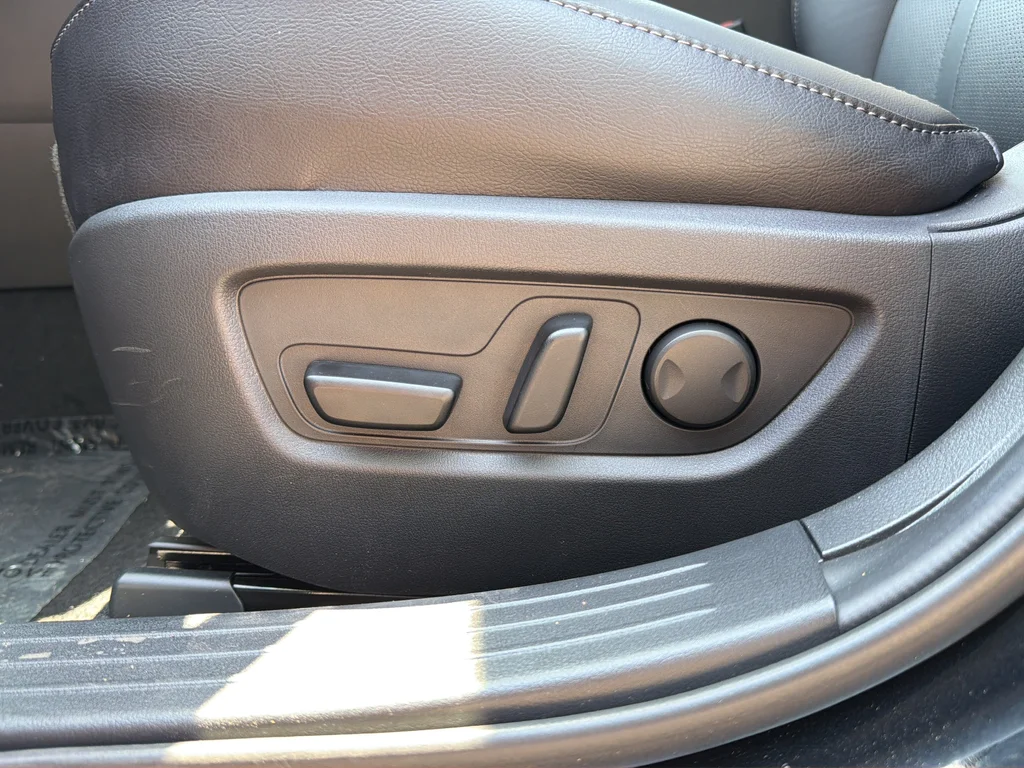 2026 Mazda CX-50 Premium - Photo 18