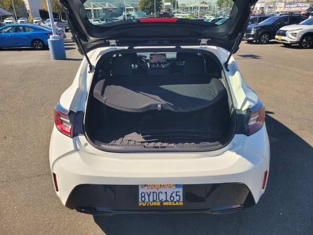 Used 2022 White Toyota SE Nightshade Edition image 11