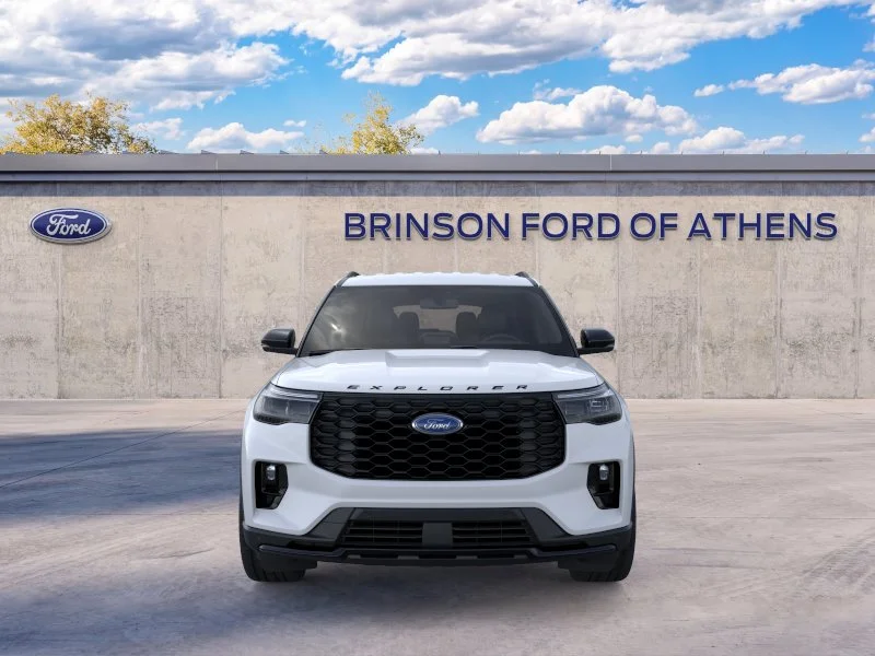New 2026 Space White Metallic Ford ST-Line image 29