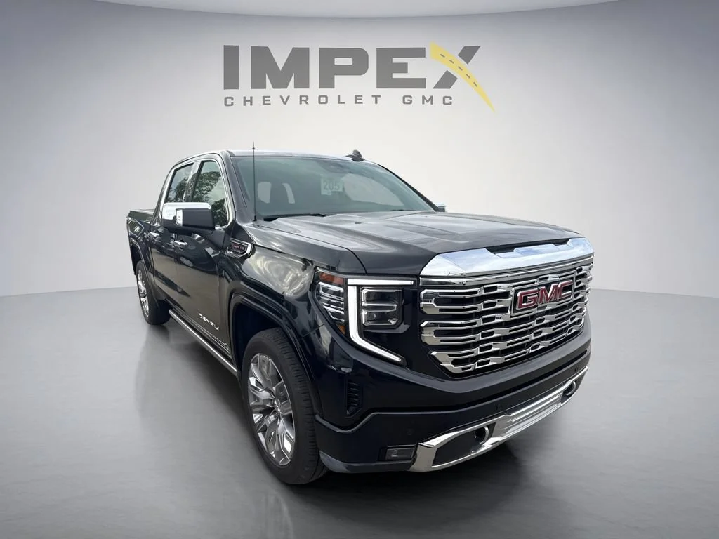 Used 2024 Onyx Black GMC Denali image 6