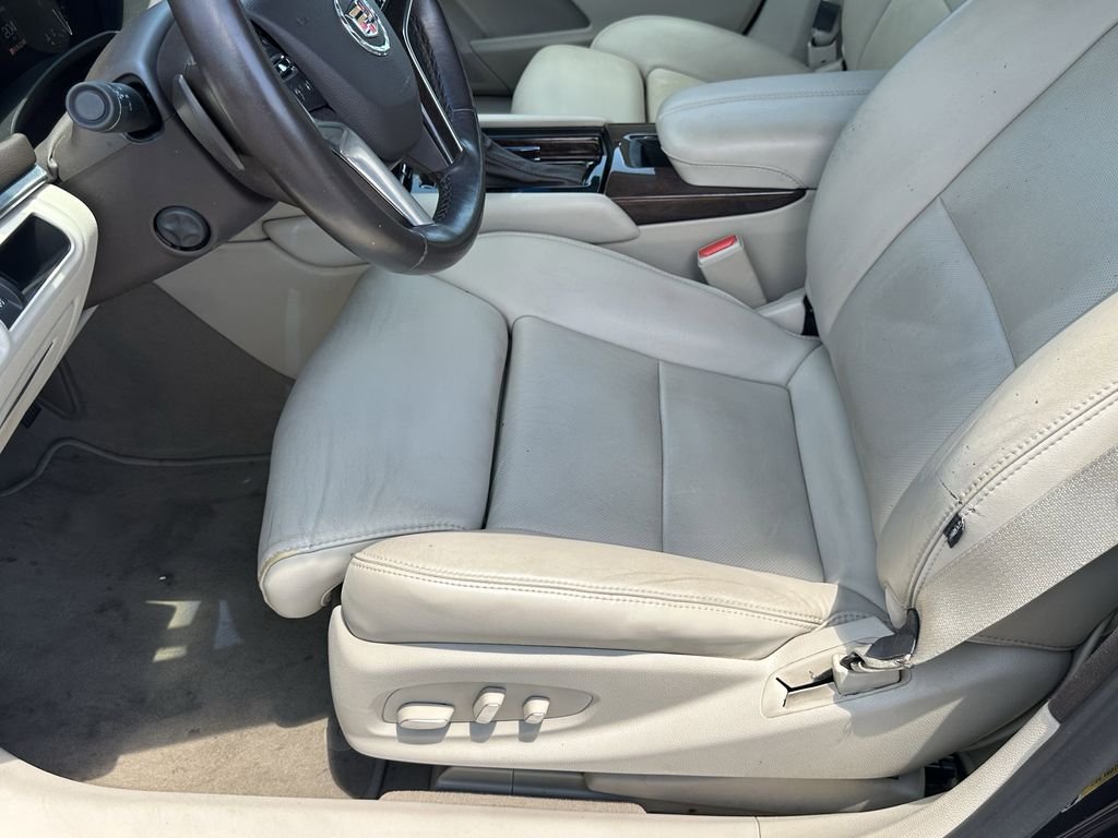 Used 2014 Blue Cadillac Luxury image 36