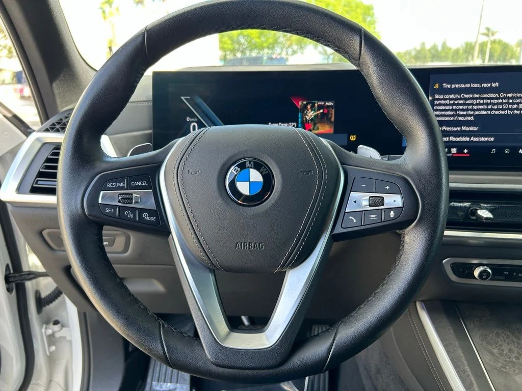 Certified Used 2026 White BMW sDrive40i image 15