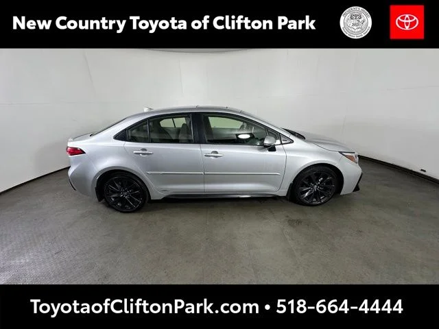 Used 2025 Silver Toyota SE image 2