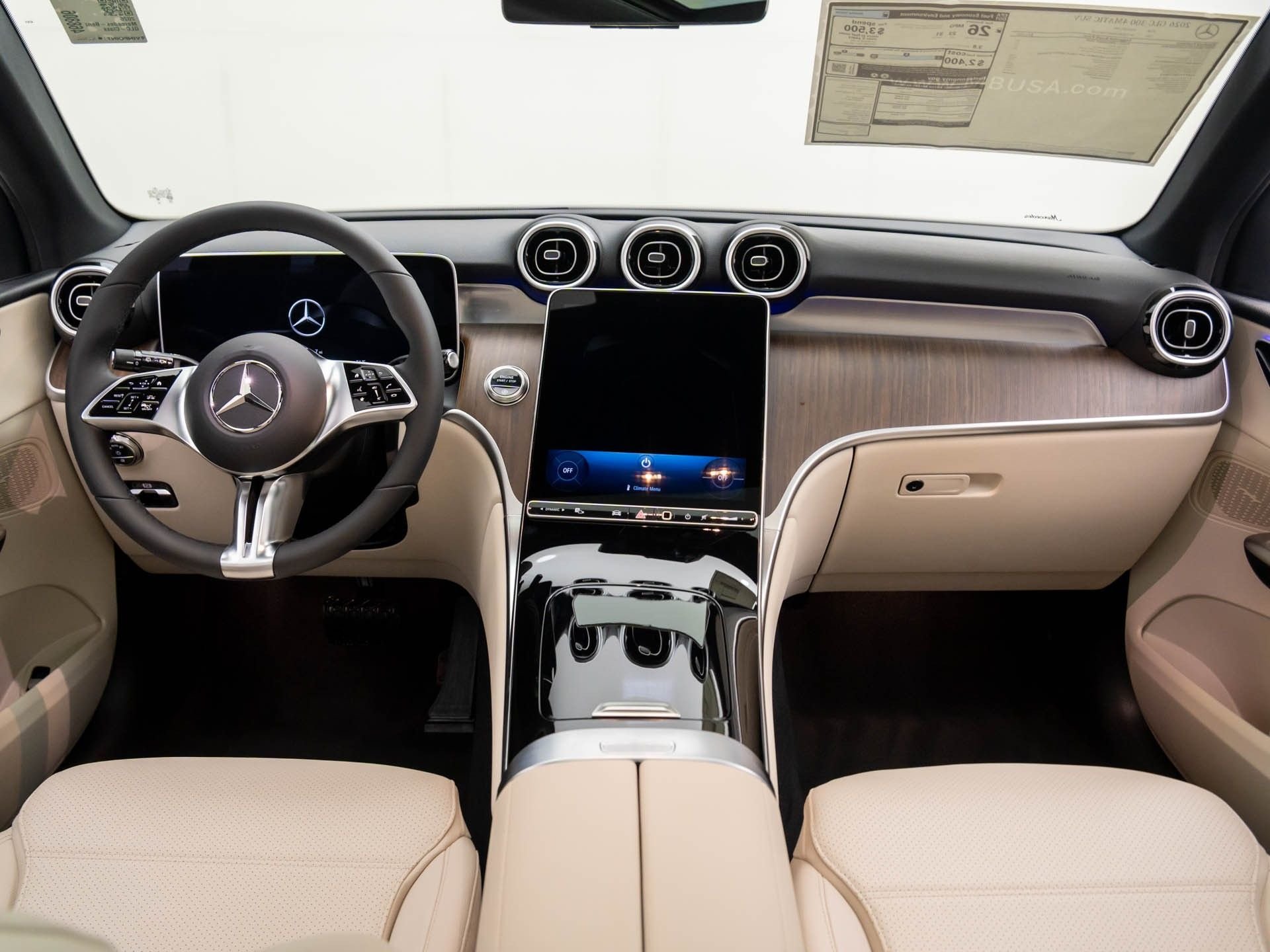 New 2026 White Mercedes-Benz GLC 300 image 9