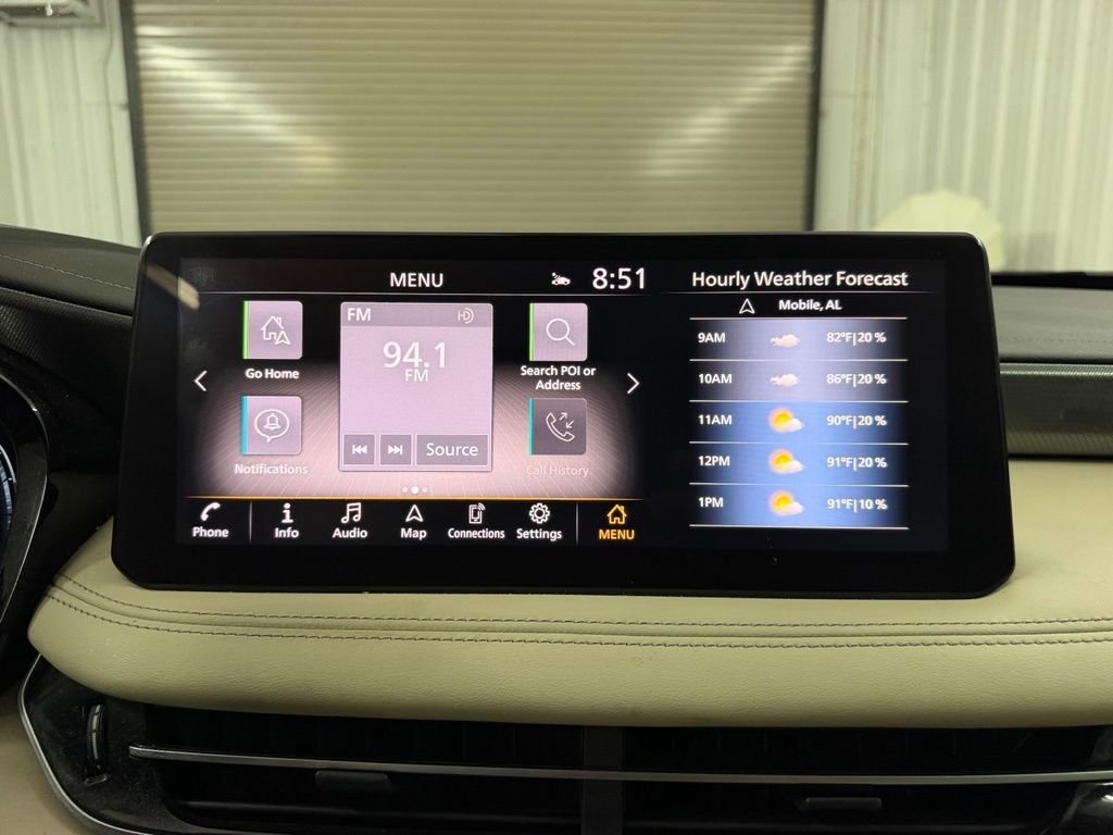 Used 2024 Gray INFINITI LUXE image 19