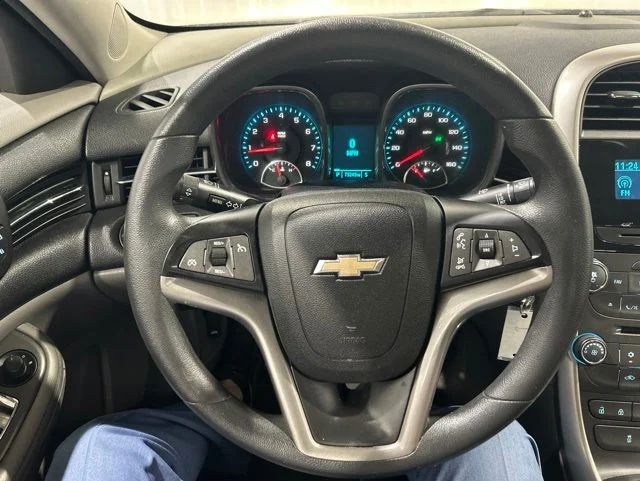 Used 2013 Silver Chevrolet LS image 20