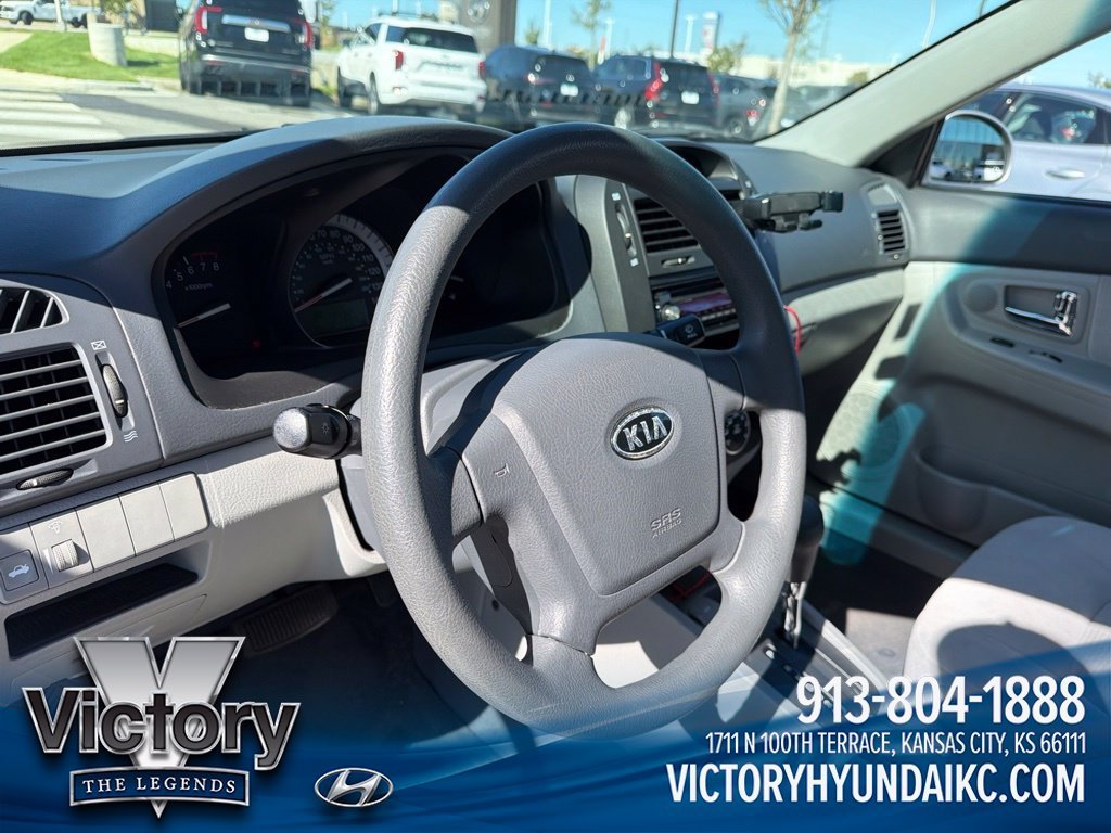 Used 2007  Kia EX image 12