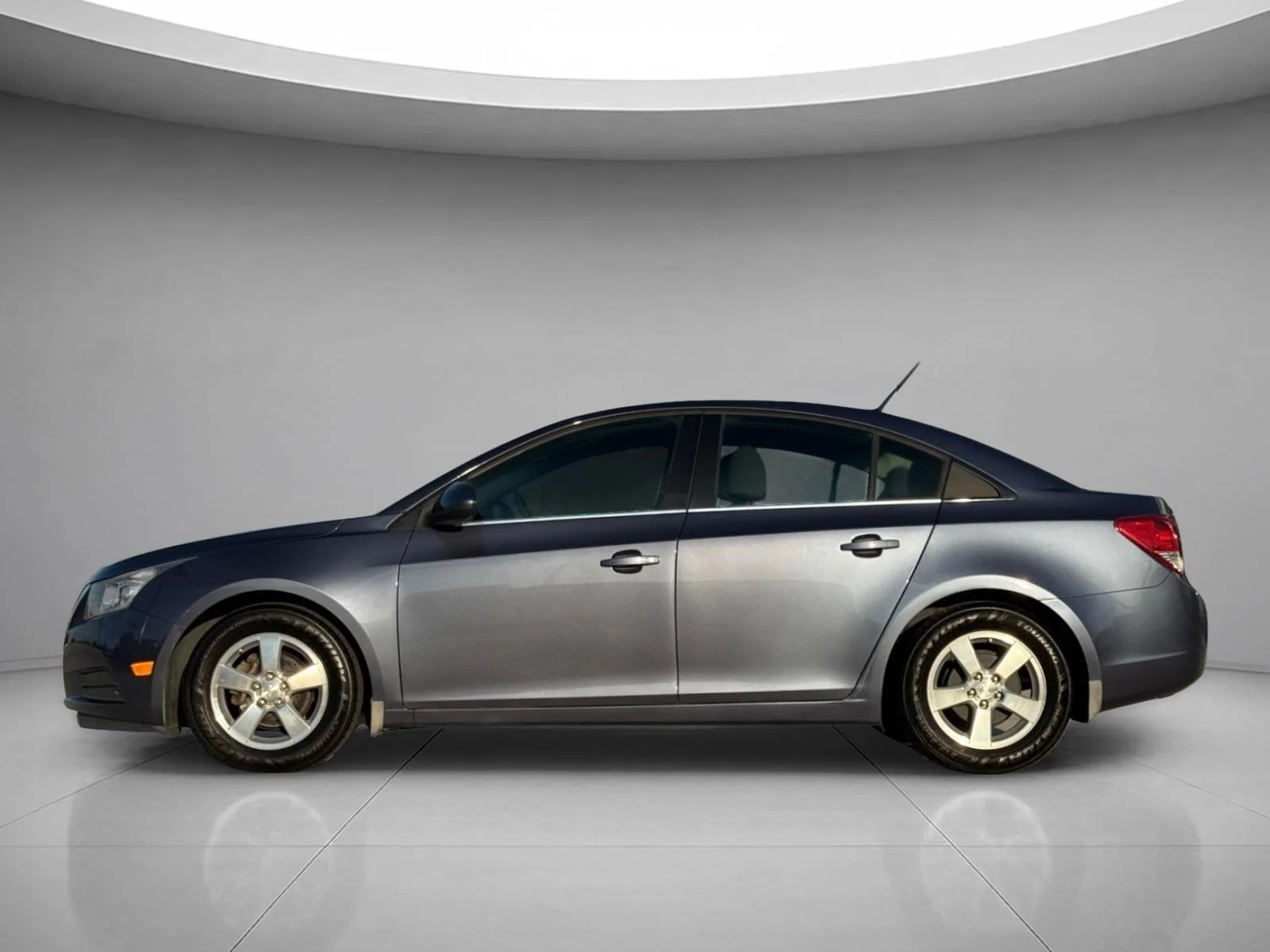 Used 2013 Blue Topaz Metallic Chevrolet 1LT image 3