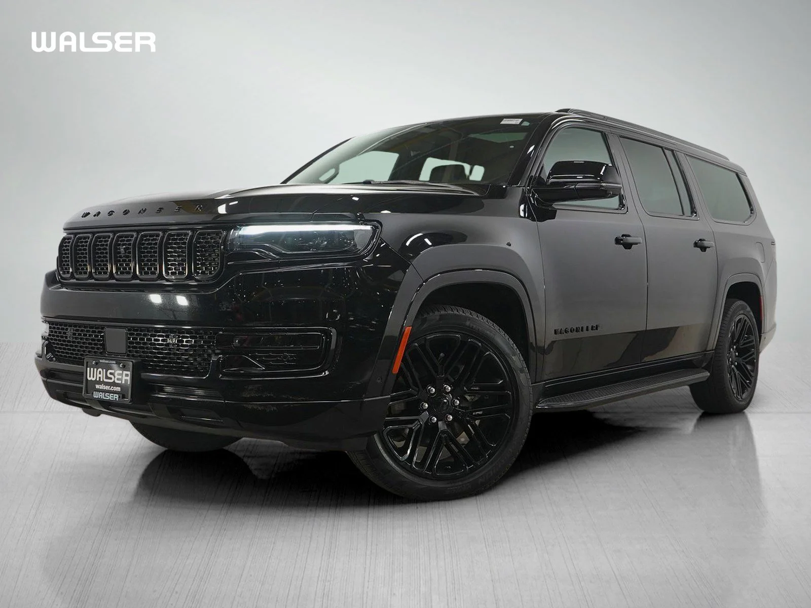 2024 Jeep Wagoneer L Series II Carbide 4WD's photo