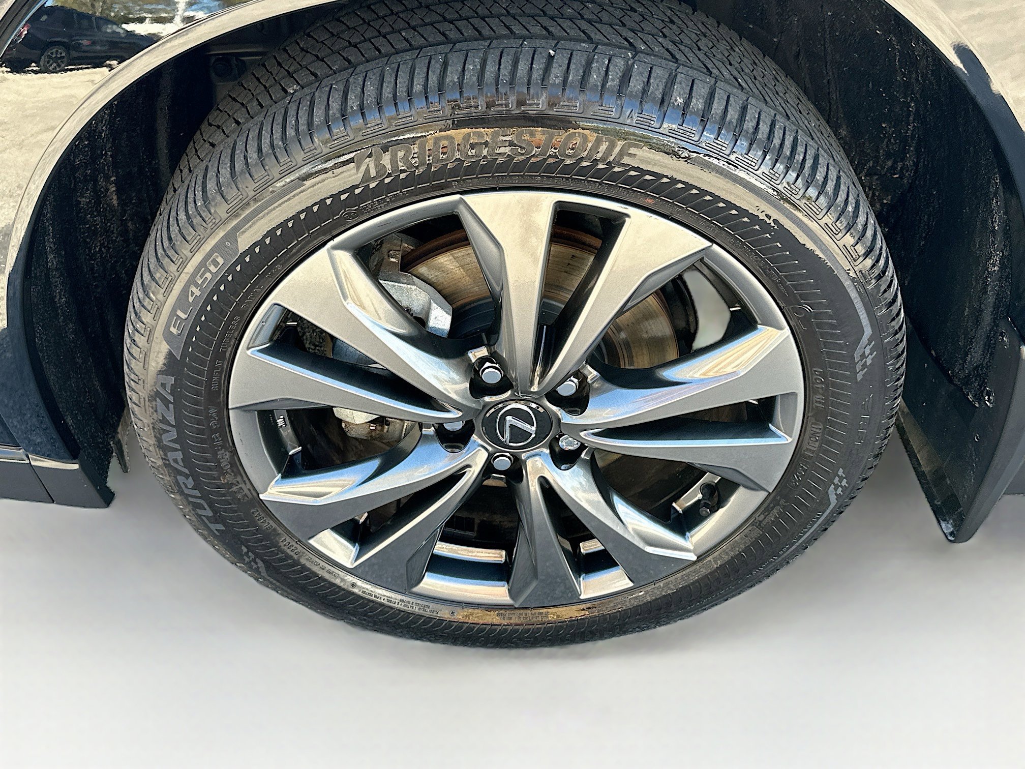 Used 2025 Obsidian Lexus UX 300h F SPORT Design image 33