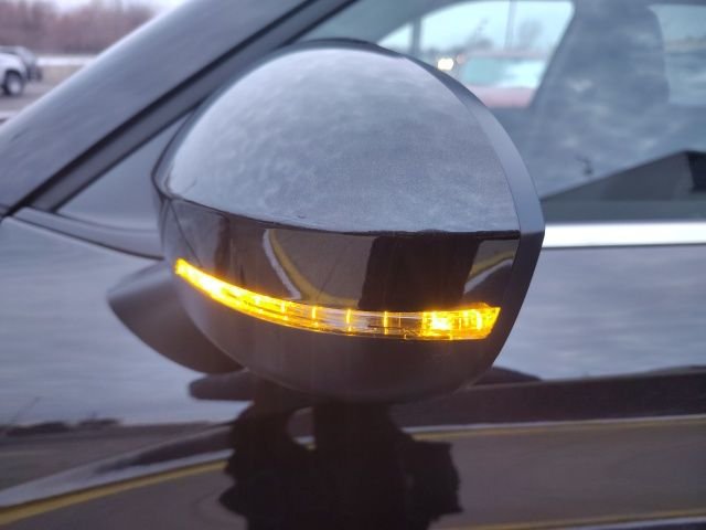 New 2026 Black Mitsubishi ES image 9