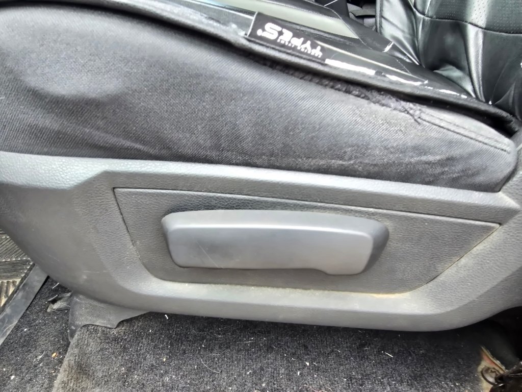 Used 2012 Flame Red Clearcoat Ram Express image 17