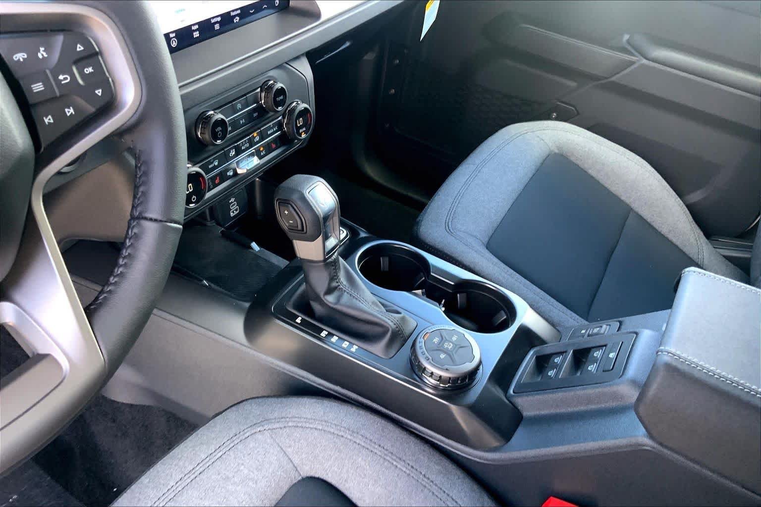 New 2026 Avalanche Gray Ford Big Bend image 10