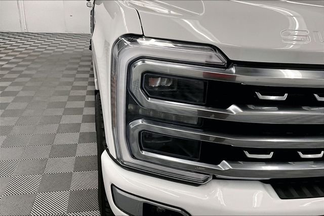 2024 Ford F-350 Super Duty Platinum - Photo 33